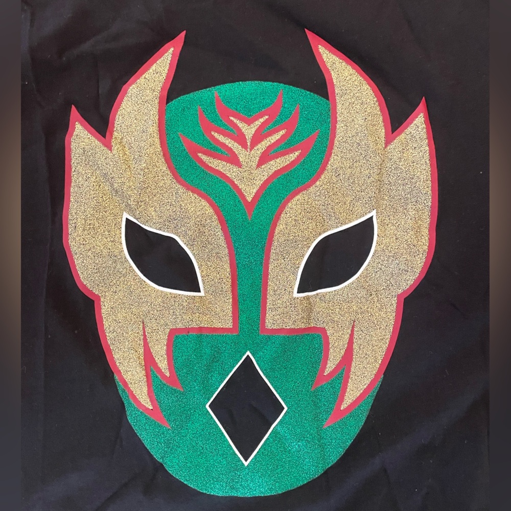 Cool tee - Picture 3 of 3